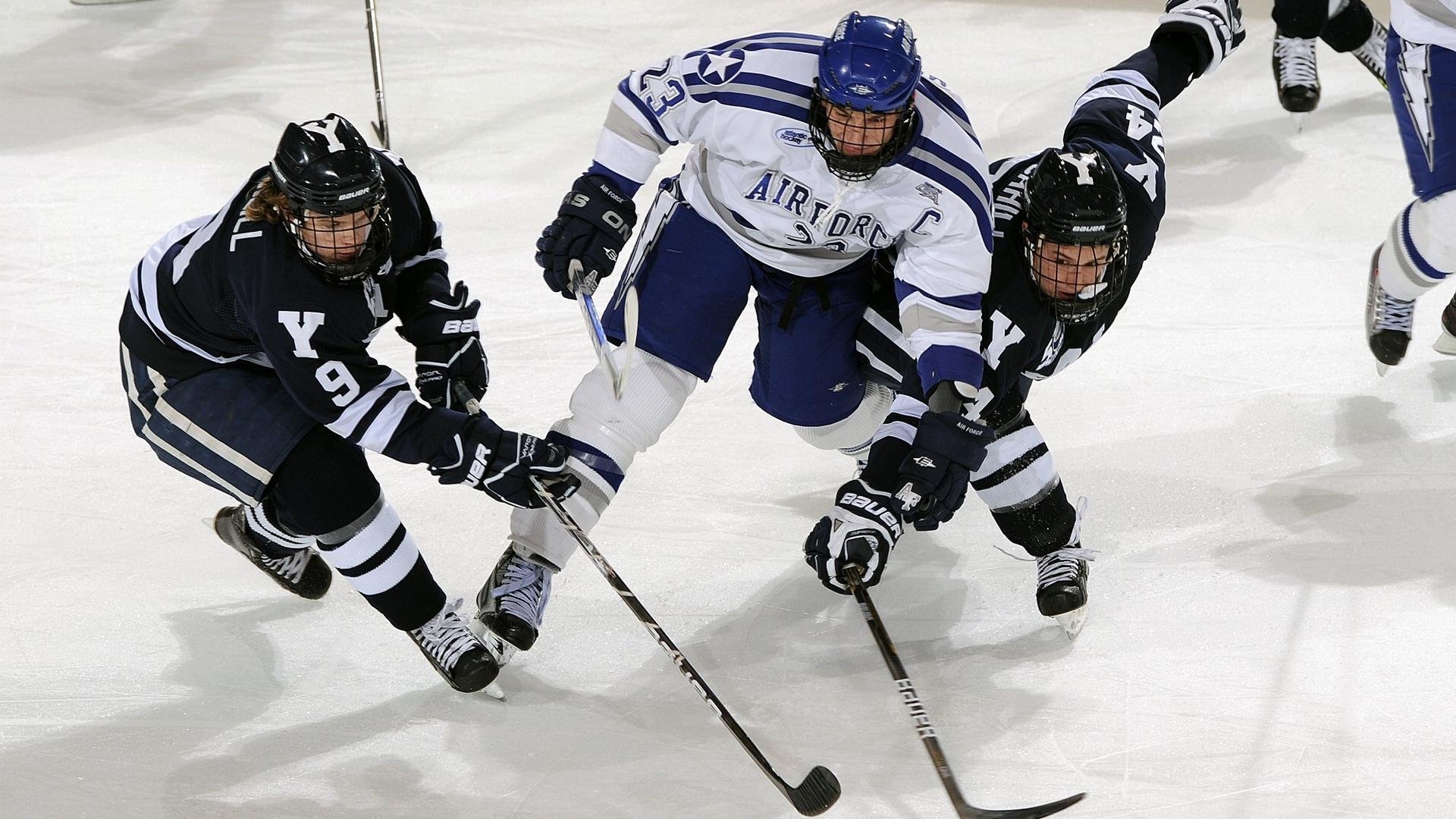 世界杯：四强阿根廷与克罗地亚一战 梅西连过三人送出关键助攻